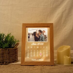 Plaque Personnalisée pour Couples avec Cadre – Souvenir d’Amour